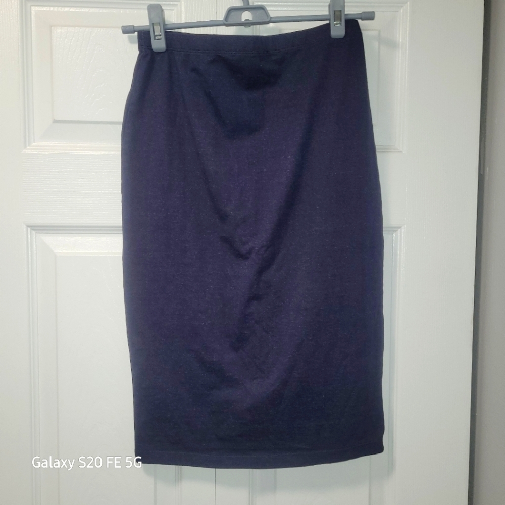 💲5/25💲 Stretchy pencil skirt